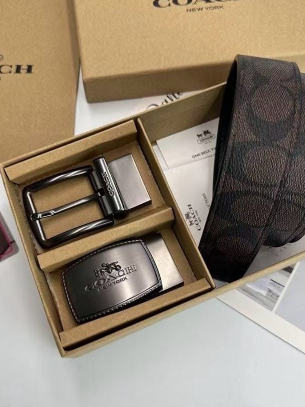 Coach Men’s Signature Belt Set in Brown/Black